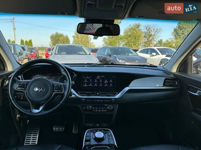 Синий Киа Niro, объемом двигателя 0 л и пробегом 58 тыс. км за 22900 $, фото 40 на Automoto.ua