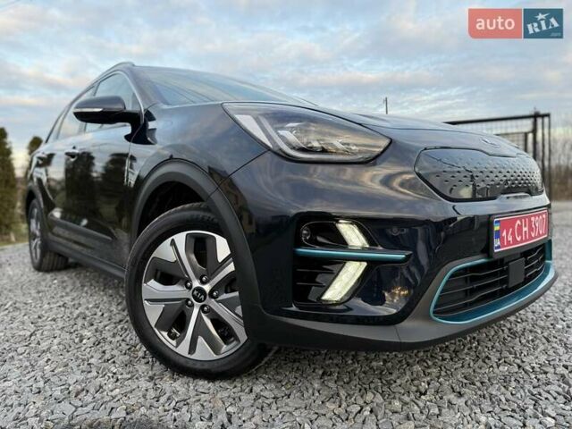 Синій Кіа Niro, об'ємом двигуна 0 л та пробігом 81 тис. км за 19350 $, фото 8 на Automoto.ua