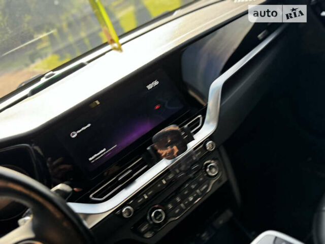 Синій Кіа Niro, об'ємом двигуна 0 л та пробігом 81 тис. км за 19699 $, фото 28 на Automoto.ua