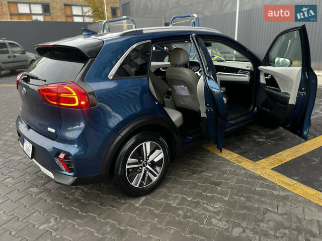 Синий Киа Niro, объемом двигателя 1.58 л и пробегом 58 тыс. км за 24500 $, фото 15 на Automoto.ua