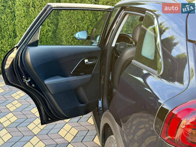 Синій Кіа Niro, об'ємом двигуна 0 л та пробігом 71 тис. км за 19700 $, фото 28 на Automoto.ua