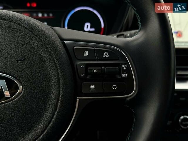 Синій Кіа Niro, об'ємом двигуна 0 л та пробігом 32 тис. км за 23900 $, фото 43 на Automoto.ua