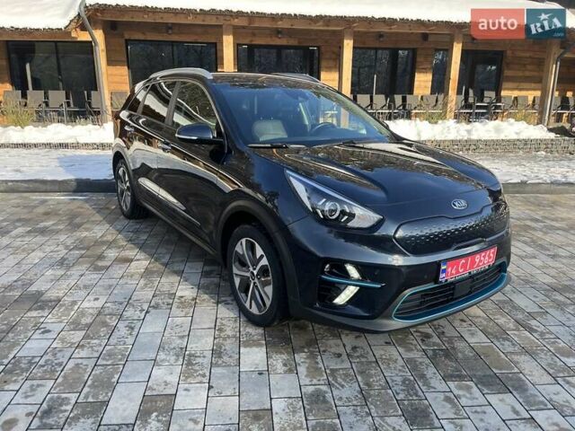 Синій Кіа Niro, об'ємом двигуна 0 л та пробігом 84 тис. км за 18500 $, фото 7 на Automoto.ua