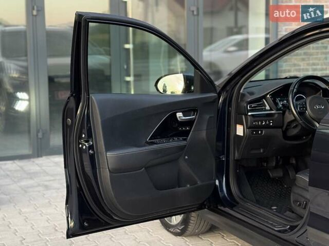 Синий Киа Niro, объемом двигателя 0 л и пробегом 90 тыс. км за 20800 $, фото 37 на Automoto.ua
