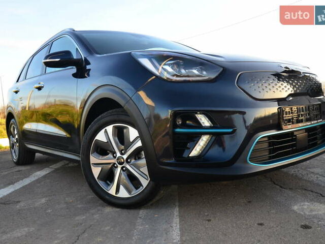 Синий Киа Niro, объемом двигателя 0 л и пробегом 79 тыс. км за 19333 $, фото 18 на Automoto.ua