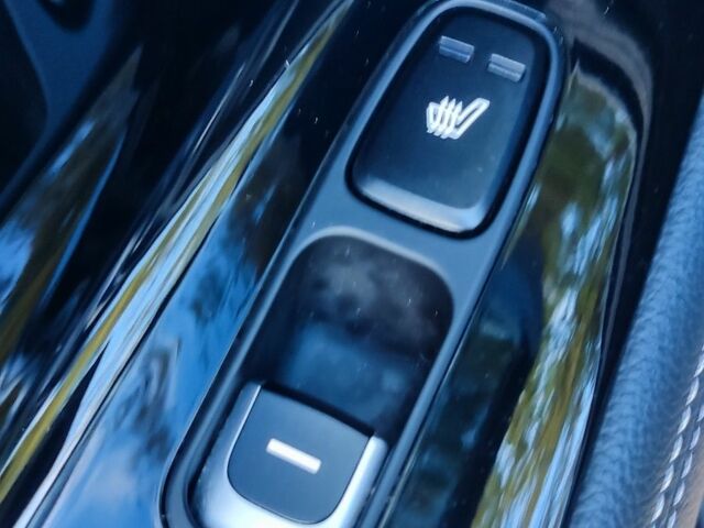 Синій Кіа Niro, об'ємом двигуна 0 л та пробігом 136 тис. км за 19480 $, фото 8 на Automoto.ua