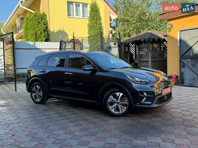 Синий Киа Niro, объемом двигателя 0 л и пробегом 170 тыс. км за 17999 $, фото 51 на Automoto.ua