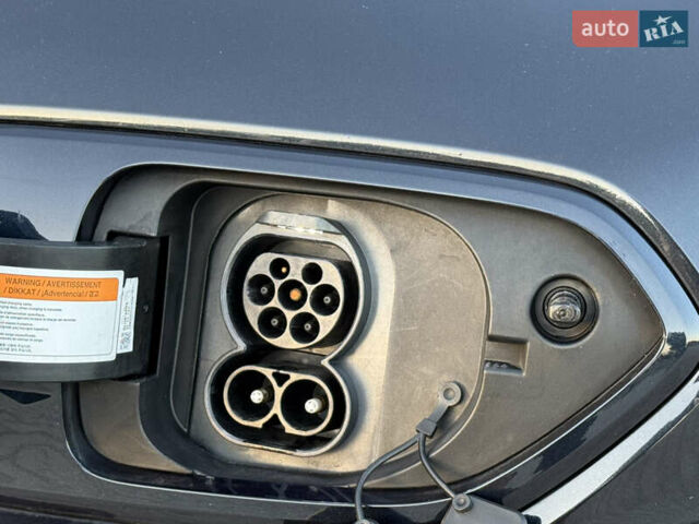 Синий Киа Niro, объемом двигателя 0 л и пробегом 130 тыс. км за 18900 $, фото 12 на Automoto.ua