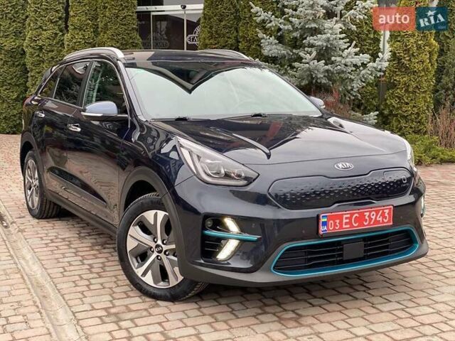 Синий Киа Niro, объемом двигателя 0 л и пробегом 126 тыс. км за 19200 $, фото 24 на Automoto.ua