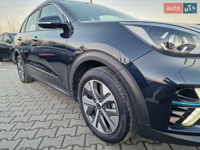 Синий Киа Niro, объемом двигателя 0 л и пробегом 168 тыс. км за 19300 $, фото 10 на Automoto.ua
