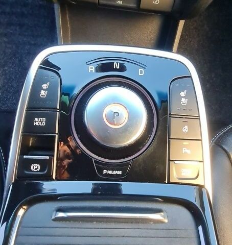 Синій Кіа Niro, об'ємом двигуна 0 л та пробігом 148 тис. км за 19346 $, фото 15 на Automoto.ua