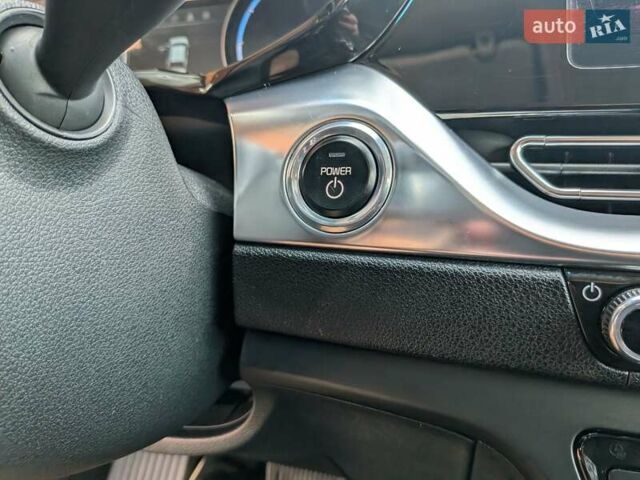 Киа Niro 2020 в Луцке на Automoto.ua Синий Киа Niro, объемом двигателя 0 л и пробегом 157 тыс. км за 19700 $, фото 28 на Automoto.ua