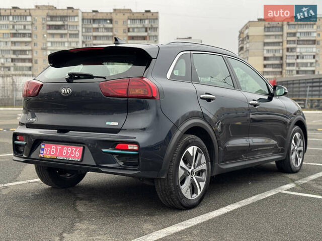 Синій Кіа Niro, об'ємом двигуна 0 л та пробігом 133 тис. км за 18900 $, фото 17 на Automoto.ua