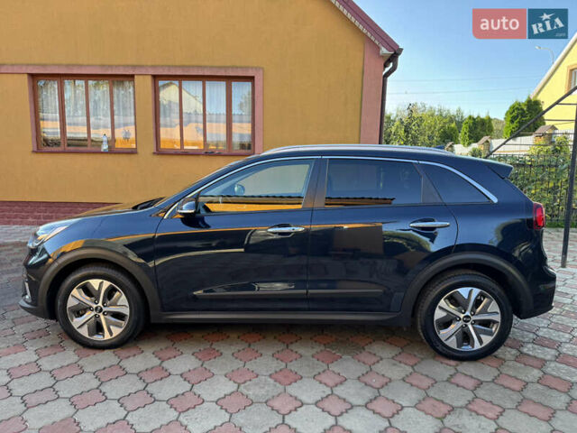 Синій Кіа Niro, об'ємом двигуна 0 л та пробігом 170 тис. км за 17999 $, фото 6 на Automoto.ua