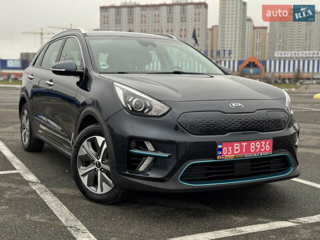 Синій Кіа Niro, об'ємом двигуна 0 л та пробігом 133 тис. км за 18900 $, фото 28 на Automoto.ua