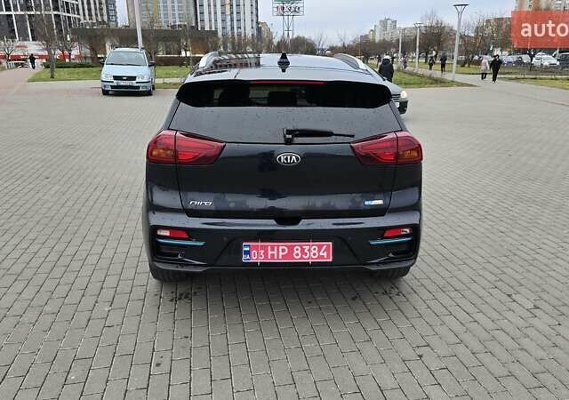 Синій Кіа Niro, об'ємом двигуна 0 л та пробігом 149 тис. км за 19000 $, фото 5 на Automoto.ua
