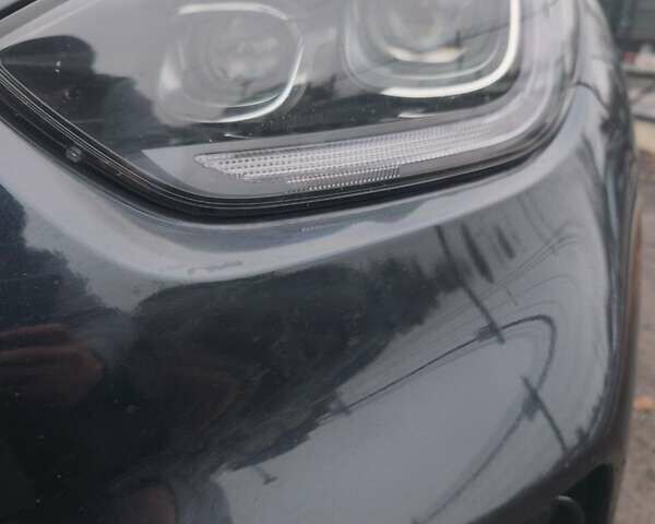 Синій Кіа Niro, об'ємом двигуна 0 л та пробігом 150 тис. км за 18000 $, фото 19 на Automoto.ua