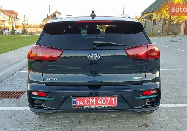 Киа Niro 2020 в Львове на Automoto.ua Синий Киа Niro, объемом двигателя 0 л и пробегом 149 тыс. км за 19900 $, фото 10 на Automoto.ua