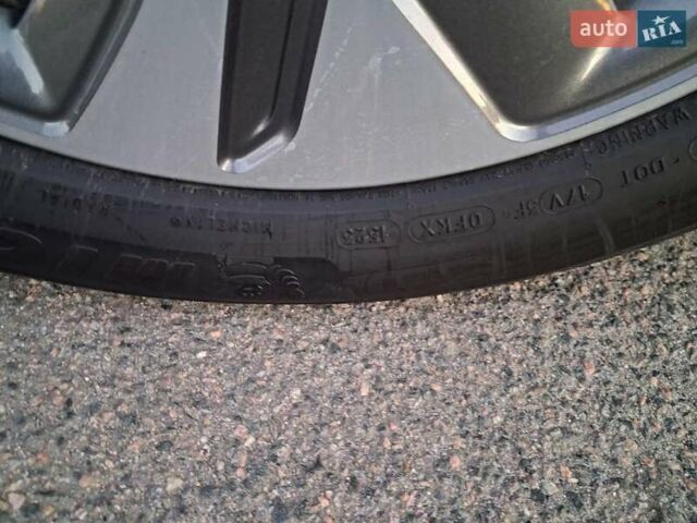 Синій Кіа Niro, об'ємом двигуна 0 л та пробігом 105 тис. км за 21193 $, фото 20 на Automoto.ua