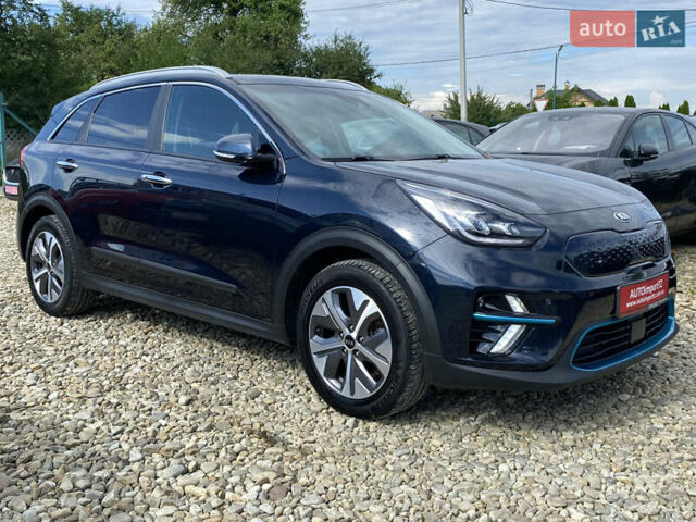 Синій Кіа Niro, об'ємом двигуна 0 л та пробігом 76 тис. км за 22900 $, фото 26 на Automoto.ua