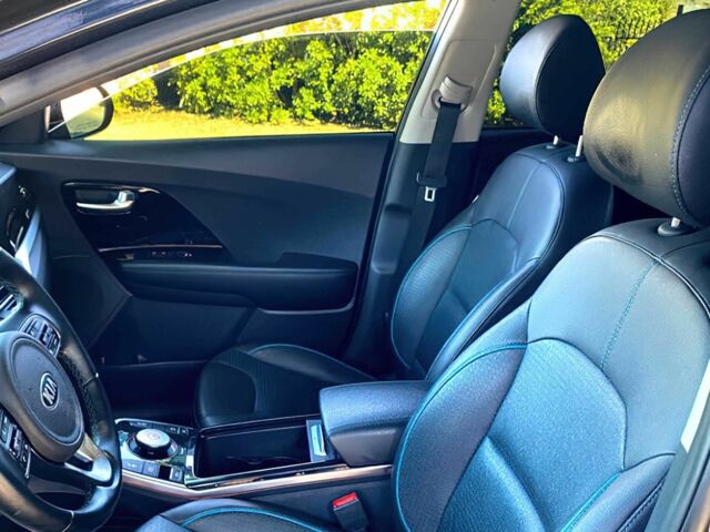 Синий Киа Niro, объемом двигателя 0 л и пробегом 39 тыс. км за 13900 $, фото 6 на Automoto.ua
