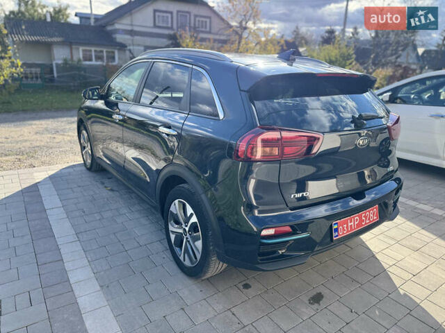Синий Киа Niro, объемом двигателя 0 л и пробегом 129 тыс. км за 19062 $, фото 4 на Automoto.ua