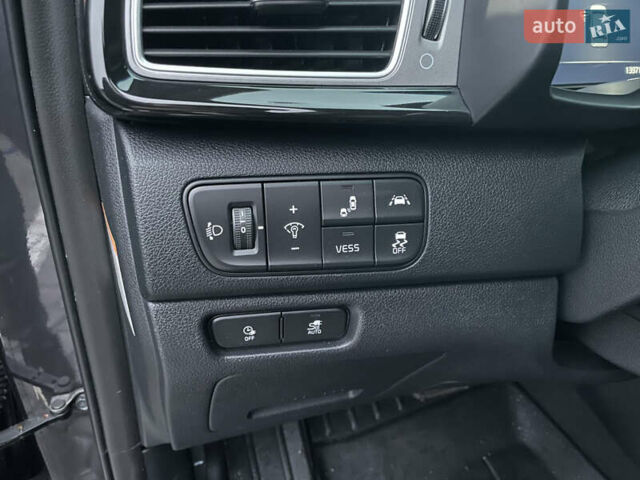 Синій Кіа Niro, об'ємом двигуна 0 л та пробігом 139 тис. км за 18500 $, фото 21 на Automoto.ua