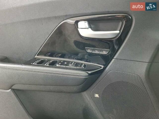 Синій Кіа Niro, об'ємом двигуна 0 л та пробігом 170 тис. км за 18300 $, фото 42 на Automoto.ua