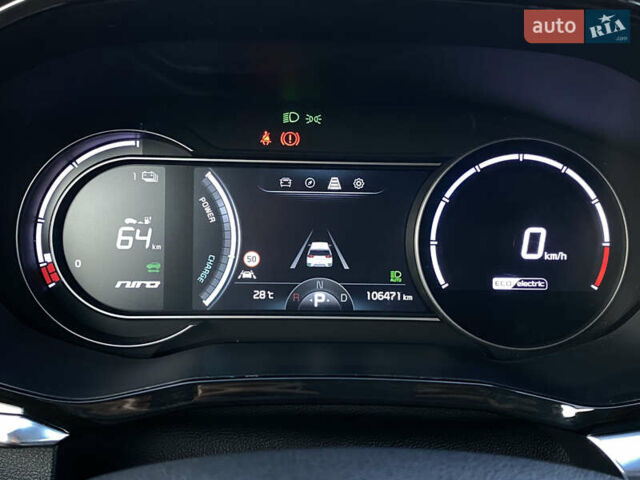 Синій Кіа Niro, об'ємом двигуна 0 л та пробігом 106 тис. км за 21900 $, фото 48 на Automoto.ua