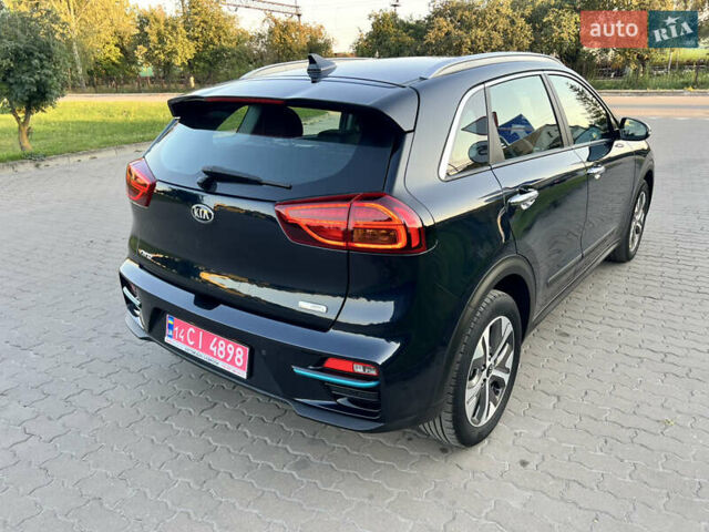 Синій Кіа Niro, об'ємом двигуна 0 л та пробігом 112 тис. км за 19500 $, фото 82 на Automoto.ua