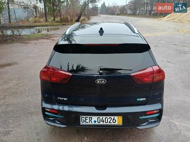 Синій Кіа Niro, об'ємом двигуна 0 л та пробігом 157 тис. км за 17800 $, фото 11 на Automoto.ua