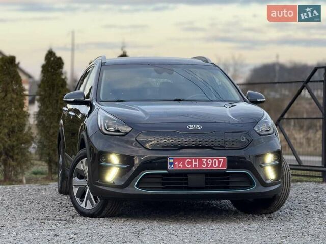 Синій Кіа Niro, об'ємом двигуна 0 л та пробігом 81 тис. км за 19350 $, фото 5 на Automoto.ua