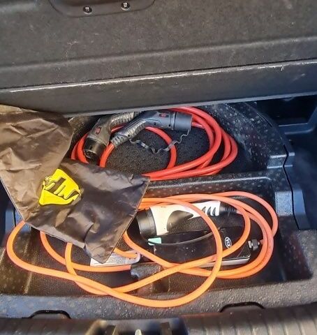 Синій Кіа Niro, об'ємом двигуна 0 л та пробігом 148 тис. км за 19346 $, фото 20 на Automoto.ua