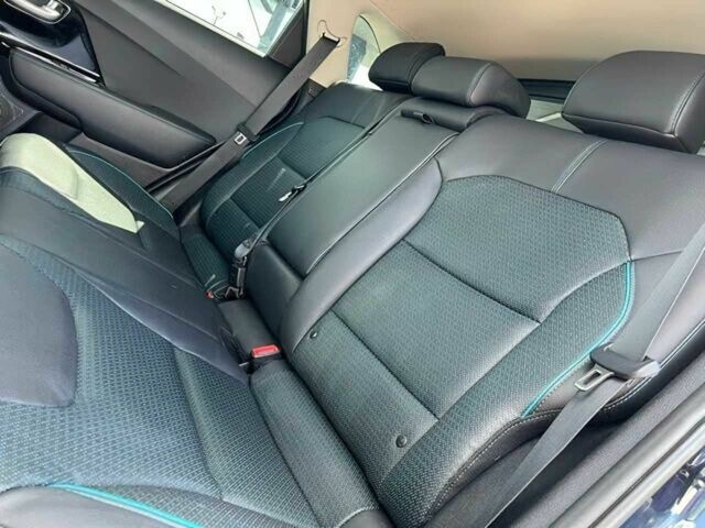 Синий Киа Niro, объемом двигателя 0 л и пробегом 32 тыс. км за 7800 $, фото 9 на Automoto.ua