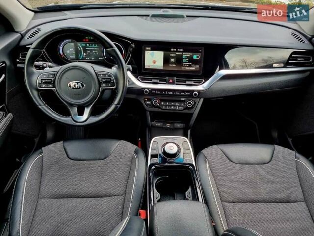 Синий Киа Niro, объемом двигателя 0 л и пробегом 67 тыс. км за 19399 $, фото 31 на Automoto.ua