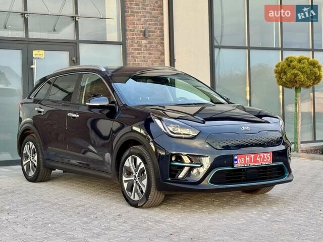 Синий Киа Niro, объемом двигателя 0 л и пробегом 90 тыс. км за 19999 $, фото 23 на Automoto.ua