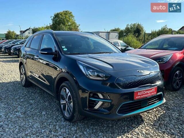 Синий Киа Niro, объемом двигателя 0 л и пробегом 58 тыс. км за 22900 $, фото 18 на Automoto.ua