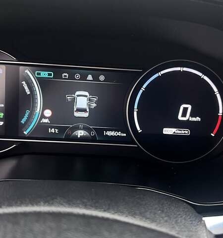 Синій Кіа Niro, об'ємом двигуна 0 л та пробігом 135 тис. км за 18750 $, фото 8 на Automoto.ua