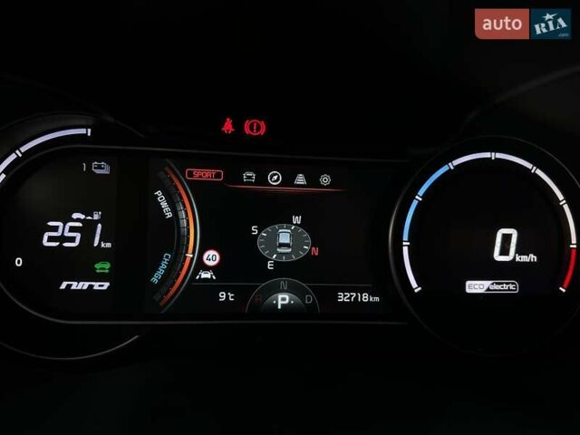Синій Кіа Niro, об'ємом двигуна 0 л та пробігом 32 тис. км за 23900 $, фото 46 на Automoto.ua