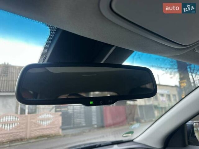 Синій Кіа Niro, об'ємом двигуна 0 л та пробігом 170 тис. км за 18300 $, фото 28 на Automoto.ua