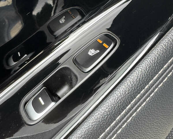 Синий Киа Niro, объемом двигателя 0 л и пробегом 88 тыс. км за 17999 $, фото 62 на Automoto.ua