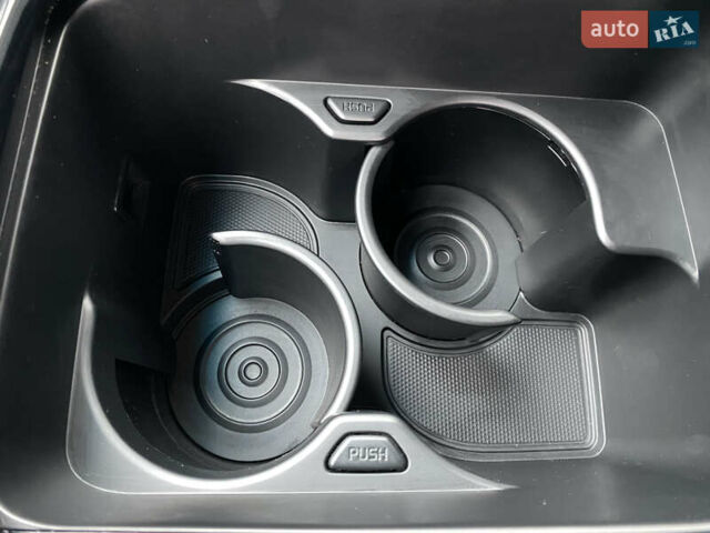 Синий Киа Niro, объемом двигателя 0 л и пробегом 119 тыс. км за 20800 $, фото 69 на Automoto.ua