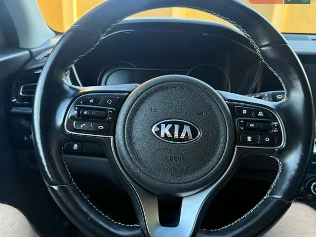 Синий Киа Niro, объемом двигателя 0 л и пробегом 138 тыс. км за 18350 $, фото 79 на Automoto.ua