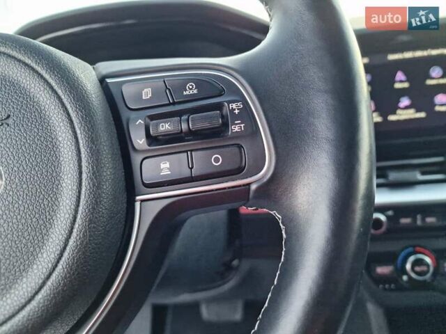 Синий Киа Niro, объемом двигателя 0 л и пробегом 168 тыс. км за 19300 $, фото 28 на Automoto.ua