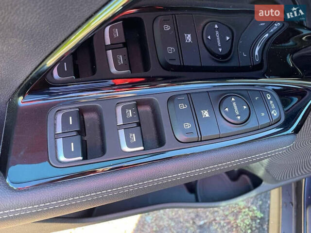 Синий Киа Niro, объемом двигателя 0 л и пробегом 155 тыс. км за 18500 $, фото 18 на Automoto.ua