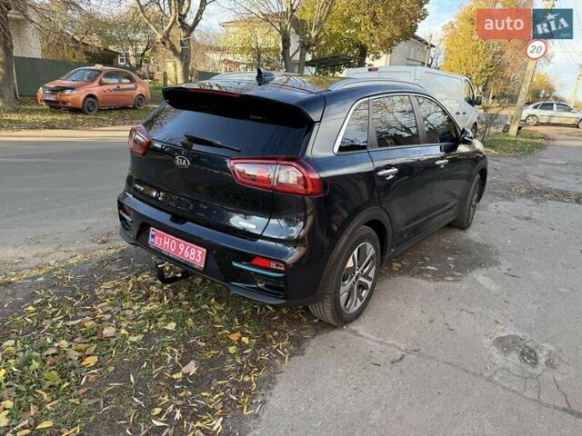 Синій Кіа Niro, об'ємом двигуна 0 л та пробігом 99 тис. км за 18950 $, фото 1 на Automoto.ua