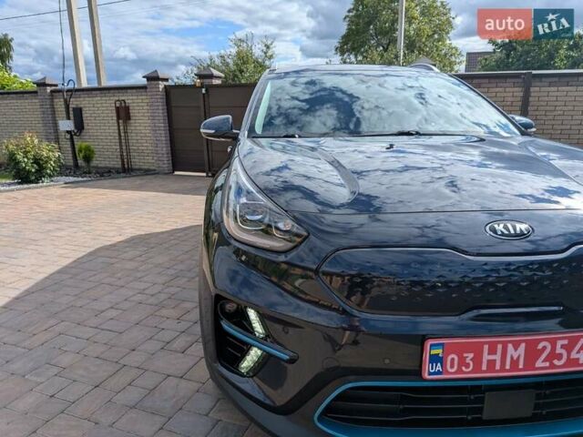 Киа Niro 2020 в Луцке на Automoto.ua Синий Киа Niro, объемом двигателя 0 л и пробегом 157 тыс. км за 19700 $, фото 7 на Automoto.ua