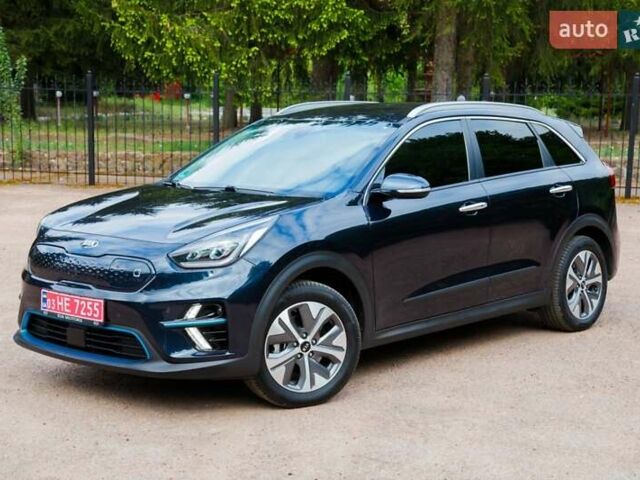 Синий Киа Niro, объемом двигателя 0 л и пробегом 99 тыс. км за 17950 $, фото 6 на Automoto.ua