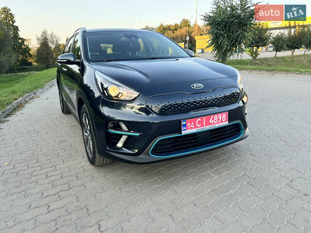Синій Кіа Niro, об'ємом двигуна 0 л та пробігом 112 тис. км за 19500 $, фото 87 на Automoto.ua