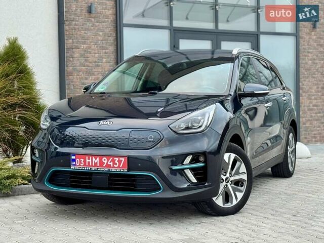 Синий Киа Niro, объемом двигателя 0 л и пробегом 95 тыс. км за 20500 $, фото 5 на Automoto.ua